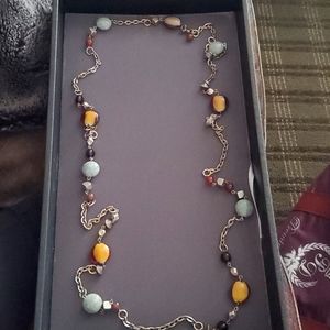 BEAUTIFUL NECKLACE BY PREMIER DESIGNS